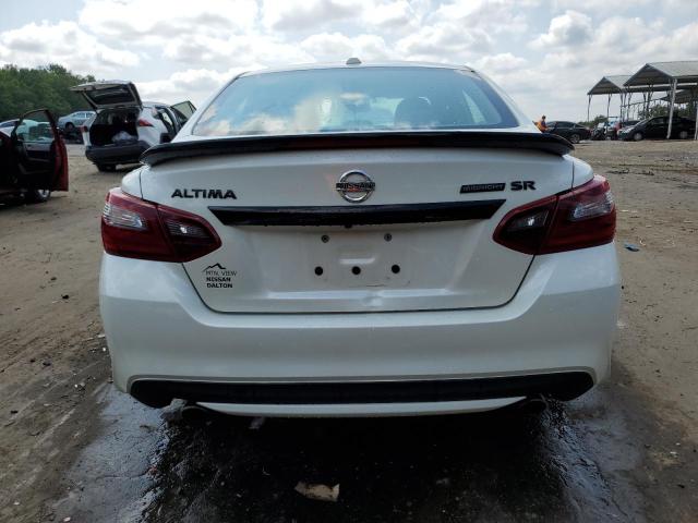  NISSAN ALTIMA 2018 Biały