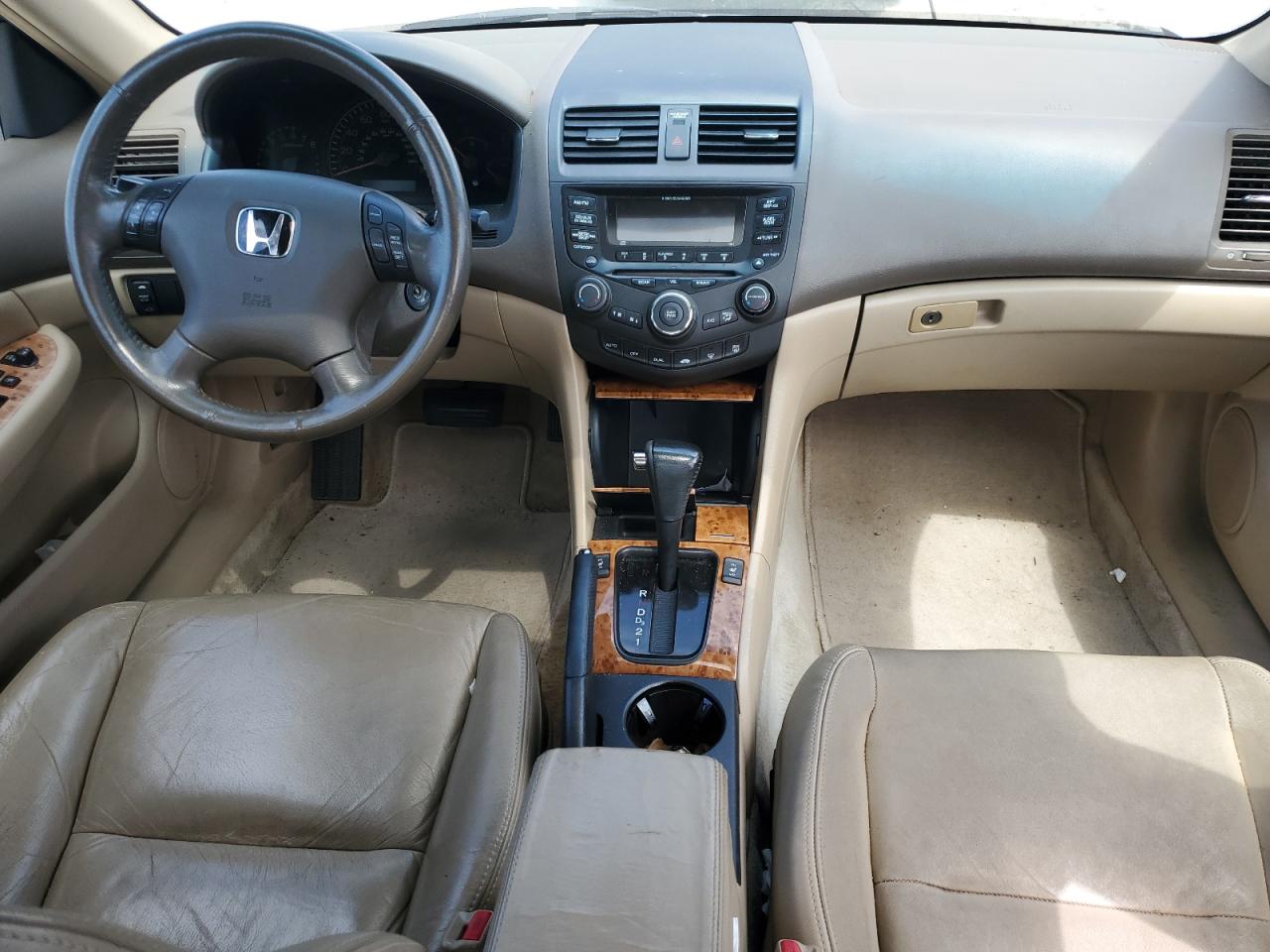 2005 Honda Accord - Image 8