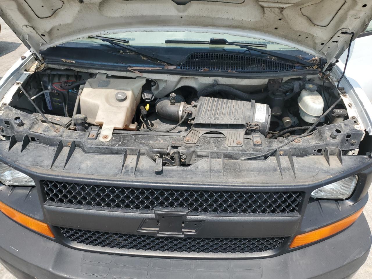 2004 Chevrolet Express G1500 VIN: 1GCFG15X541130387 Lot: 67458994