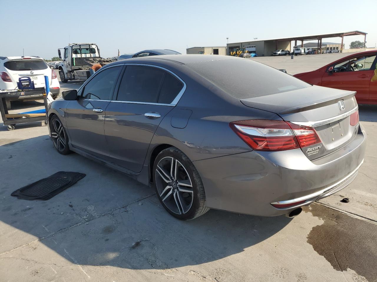 1HGCR2F52GA149341 2016 HONDA ACCORD - Image 2