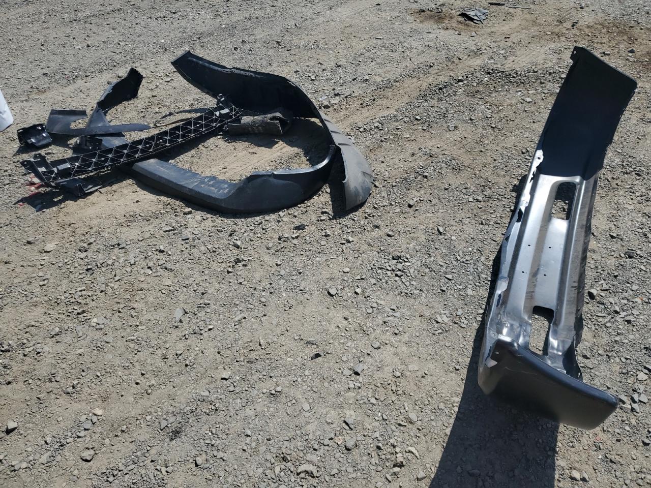 2016 Ram 1500 St VIN: 3C6JR6AG8GG352197 Lot: 69985214