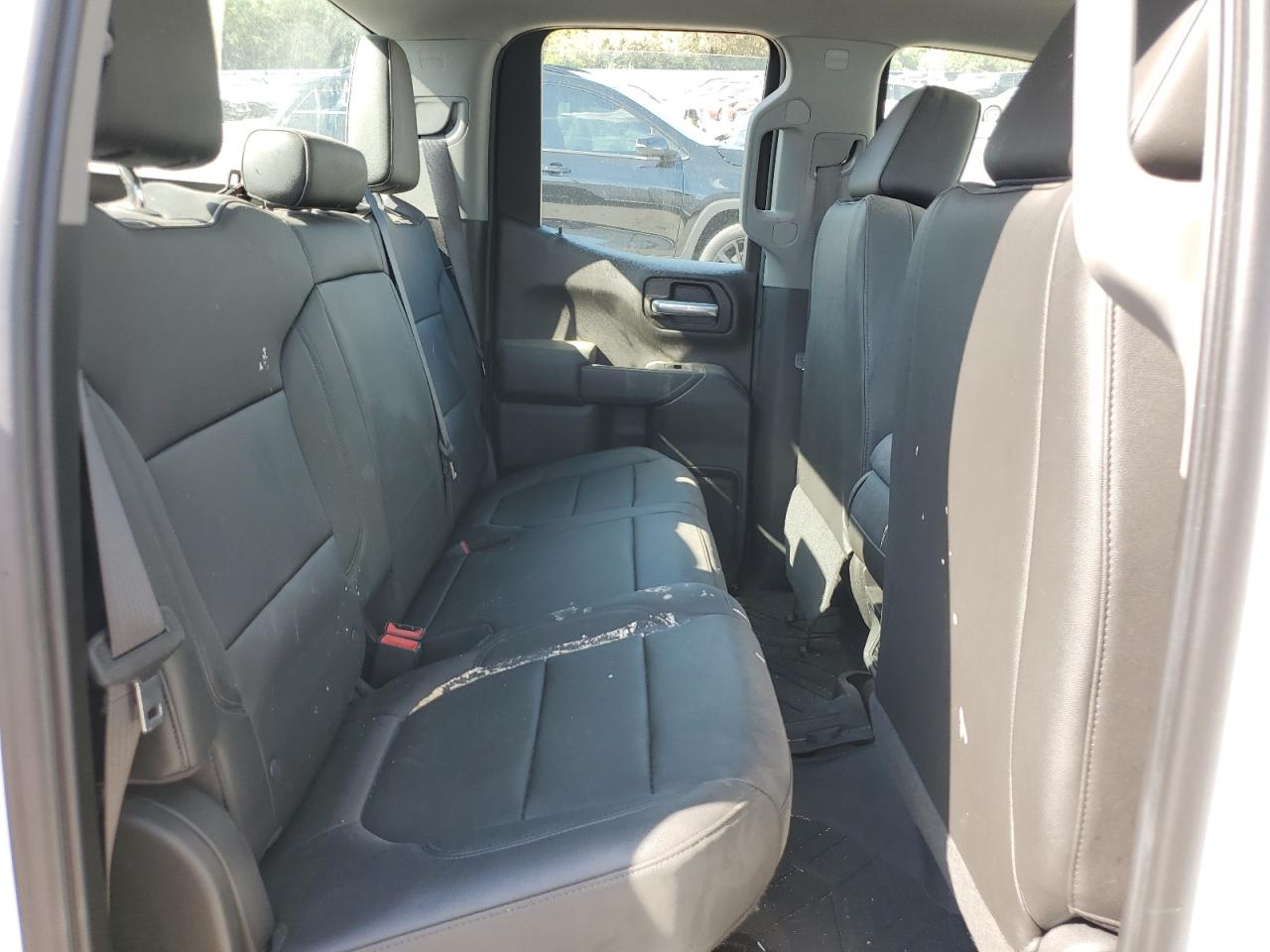 2019 Chevrolet Silverado K1500 VIN: 1GCRYAEH5KZ269100 Lot: 69287674