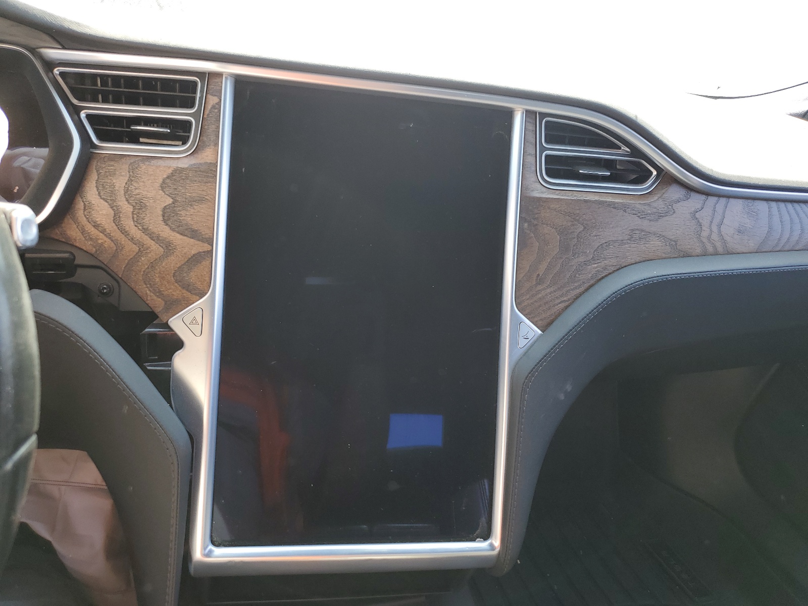 5YJSA1E27JF244978 2018 Tesla Model S