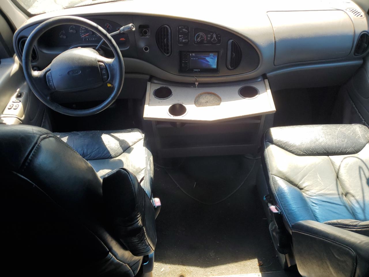 1997 Ford Econoline E150 Van VIN: 1FDEE146XVHA18649 Lot: 66810884