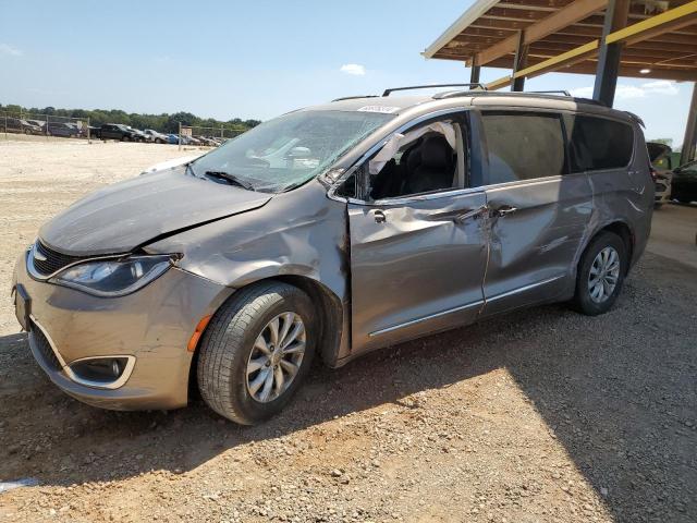 Мінівени CHRYSLER PACIFICA 2017 Коричневий