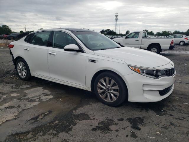  KIA OPTIMA 2016 Белы