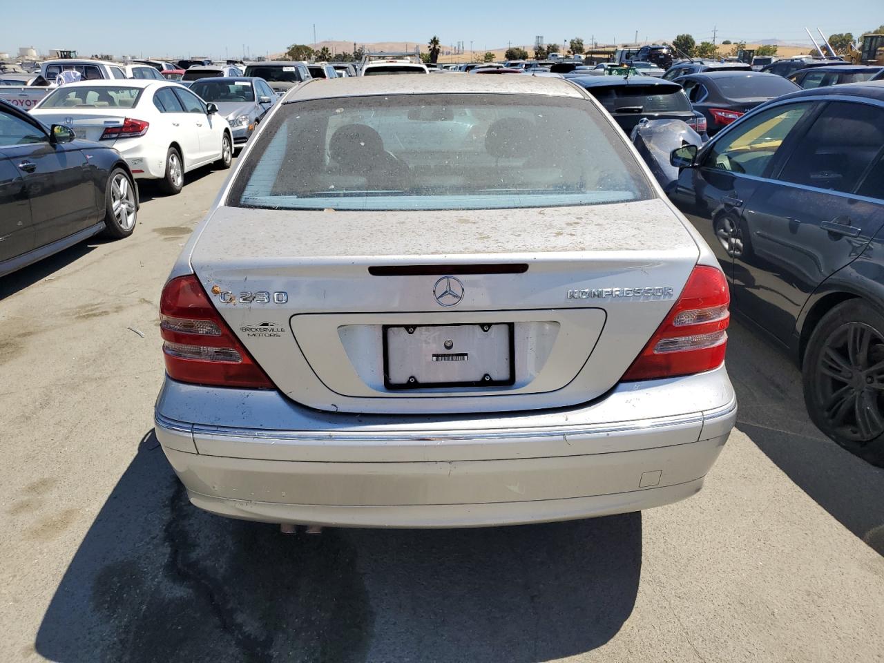 2004 Mercedes-Benz C 230K Sport Sedan VIN: WDBRF40J14A568682 Lot: 67615374