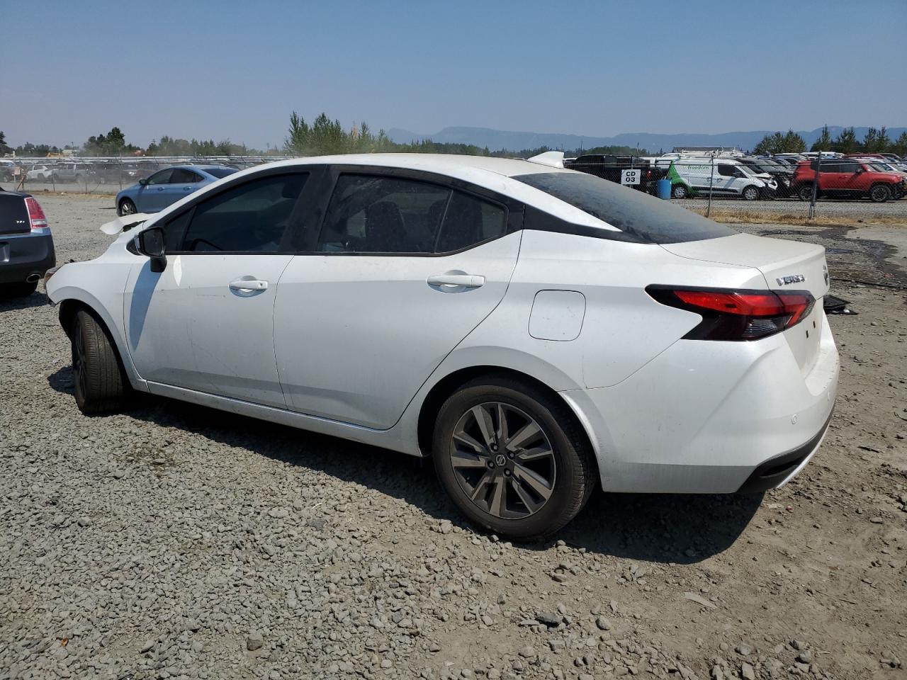 2021 Nissan Versa - Image 2