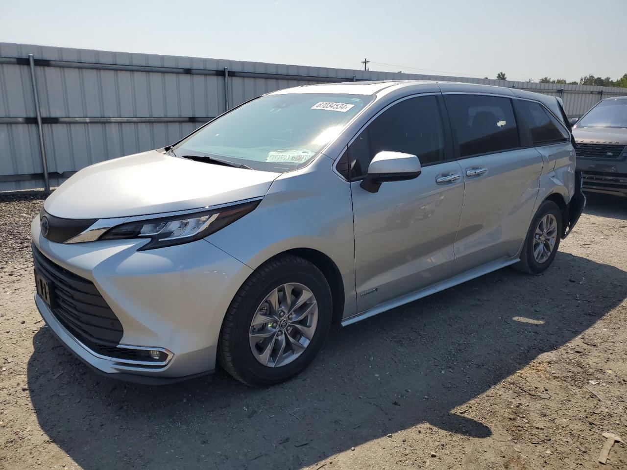 2021 Toyota Sienna Xle VIN: 5TDYRKEC3MS004831 Lot: 67034534