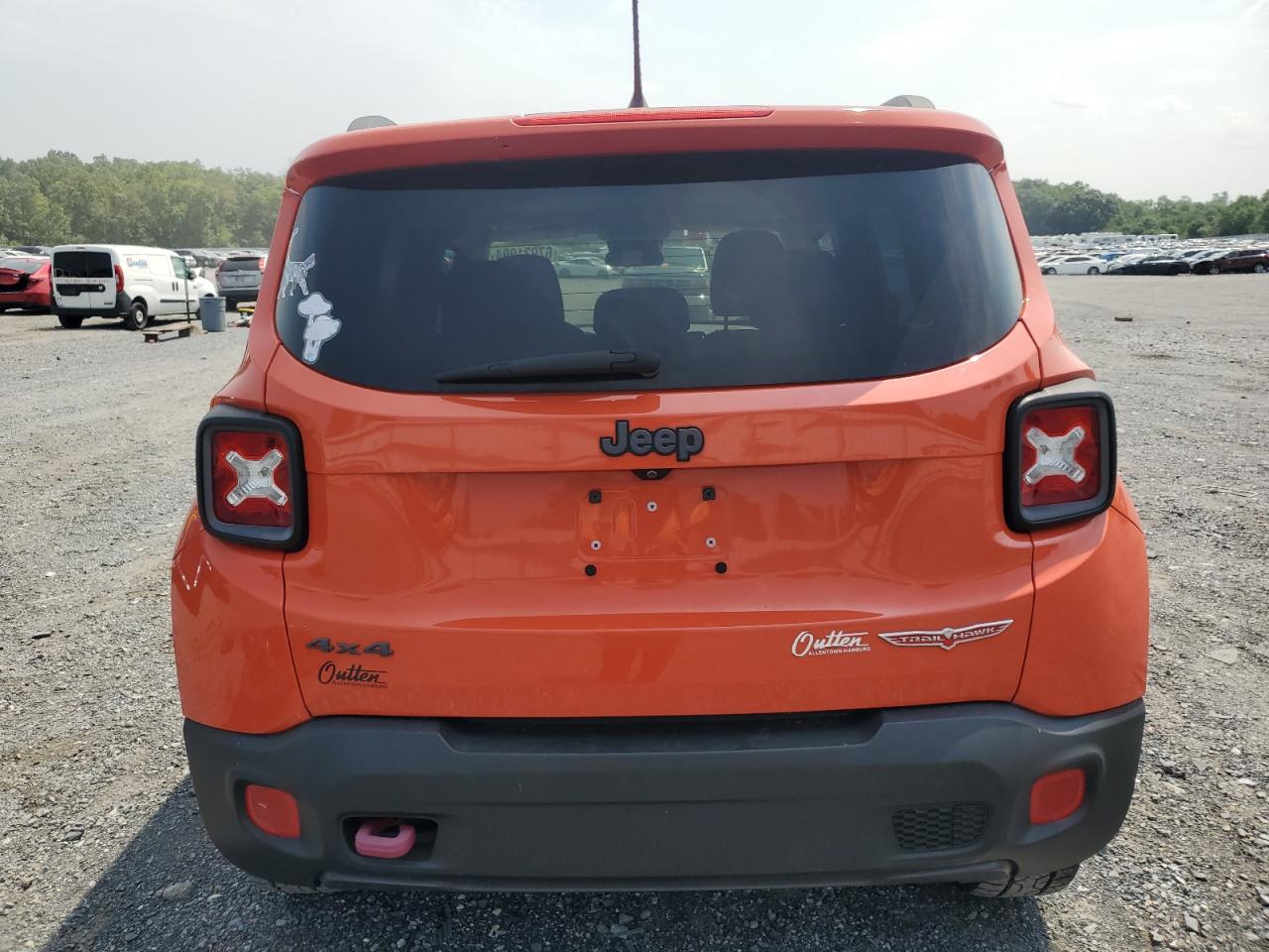 ZACCJBCB3HPE87039 2017 Jeep Renegade Trailhawk