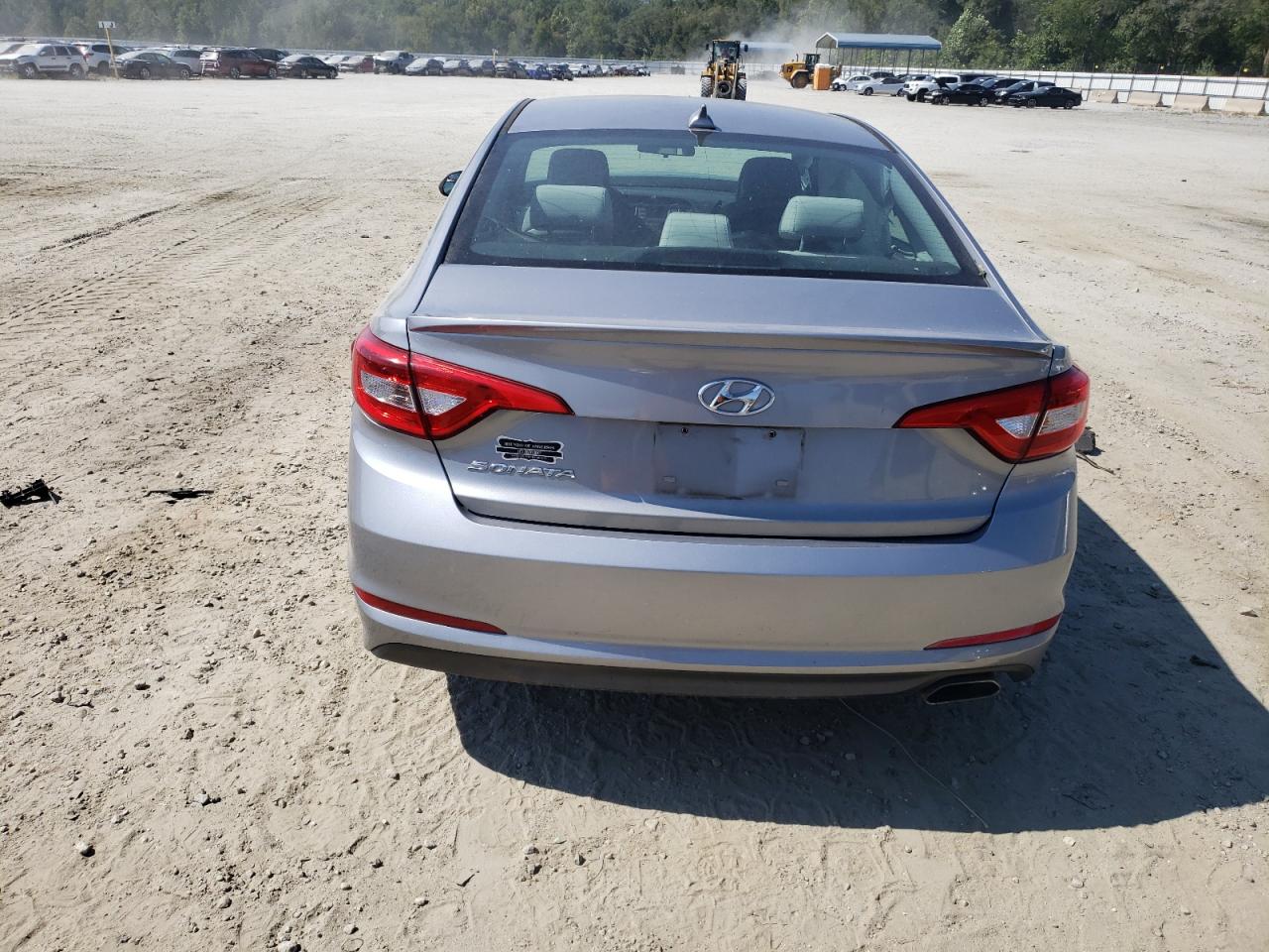 2018 Hyundai Sonata Se VIN: 5NPE24AF4HH517956 Lot: 68891184