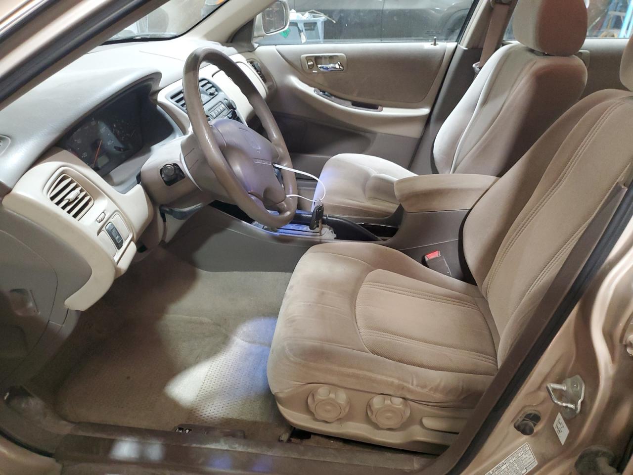 2000 Honda Accord Se VIN: 1HGCG6692YA083164 Lot: 68621964