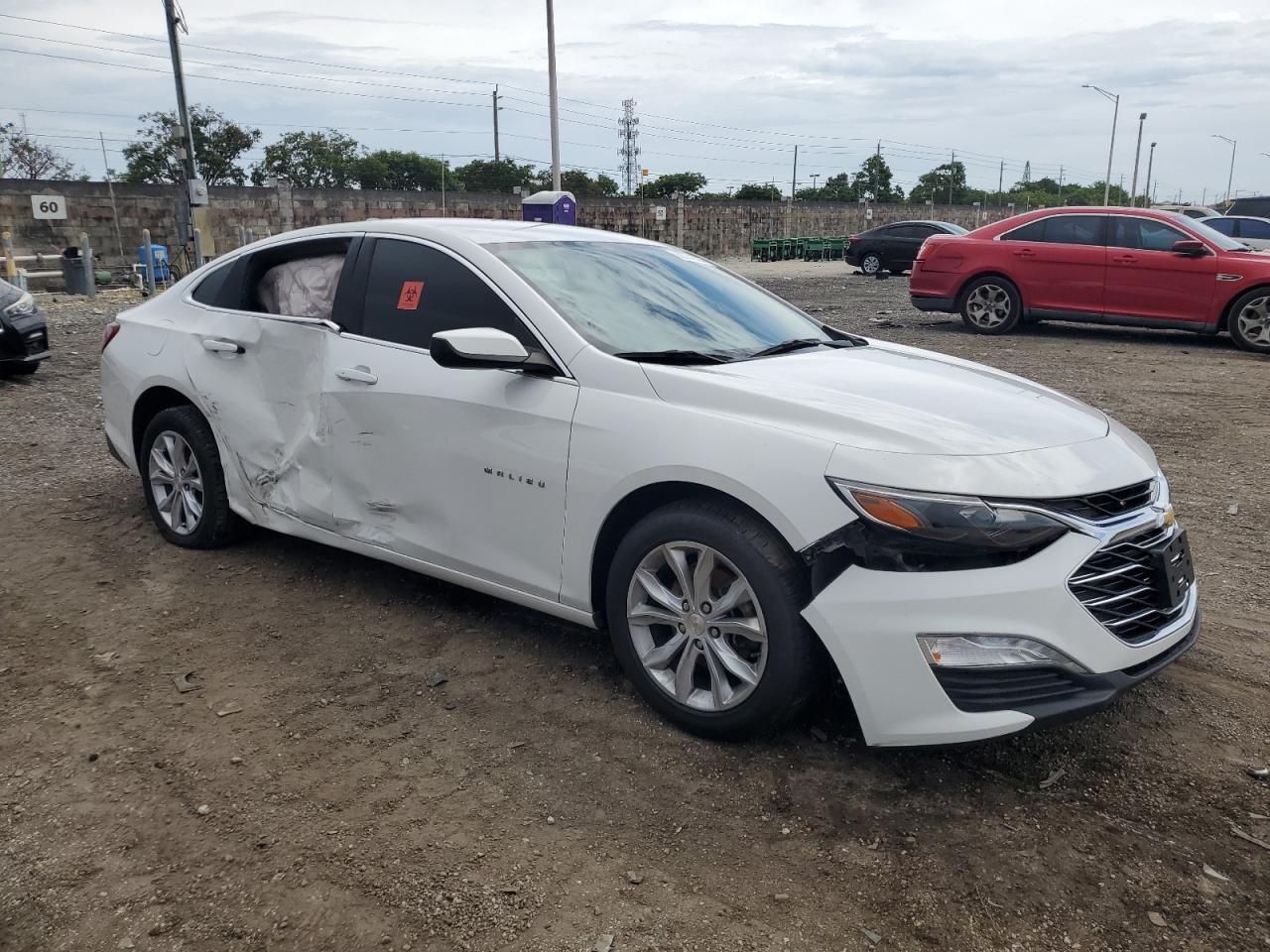 2020 Chevrolet Malibu - Image 4