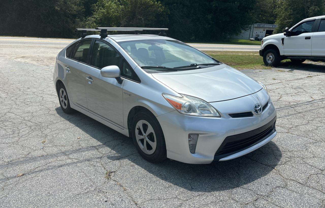 2014 Toyota Prius - Image 1