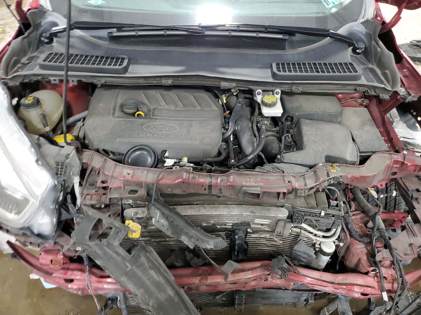 1FMCU9HD0JUB21906 2018 Ford Escape Sel