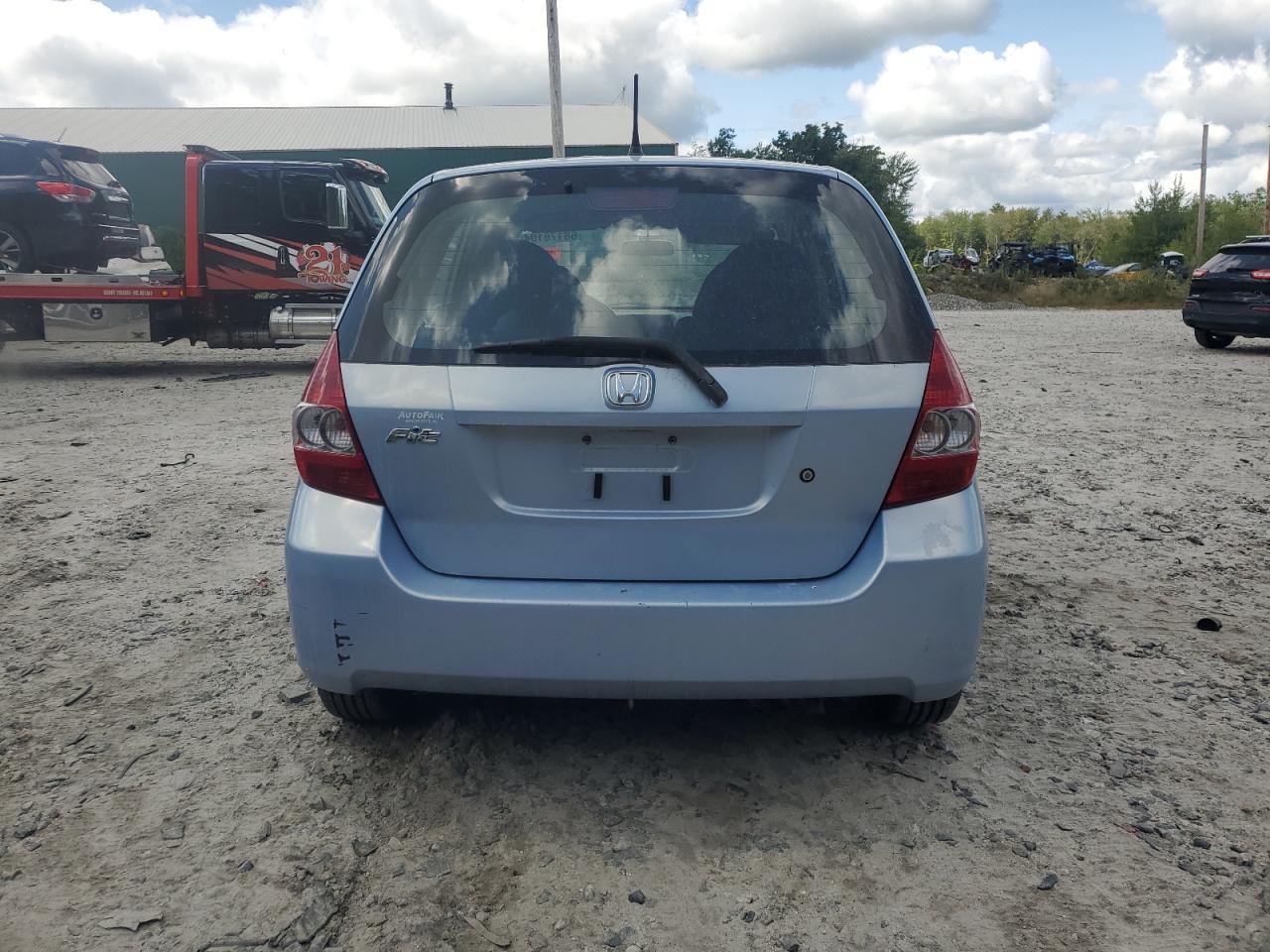 2008 Honda Fit VIN: JHMGD38428S051994 Lot: 68178104