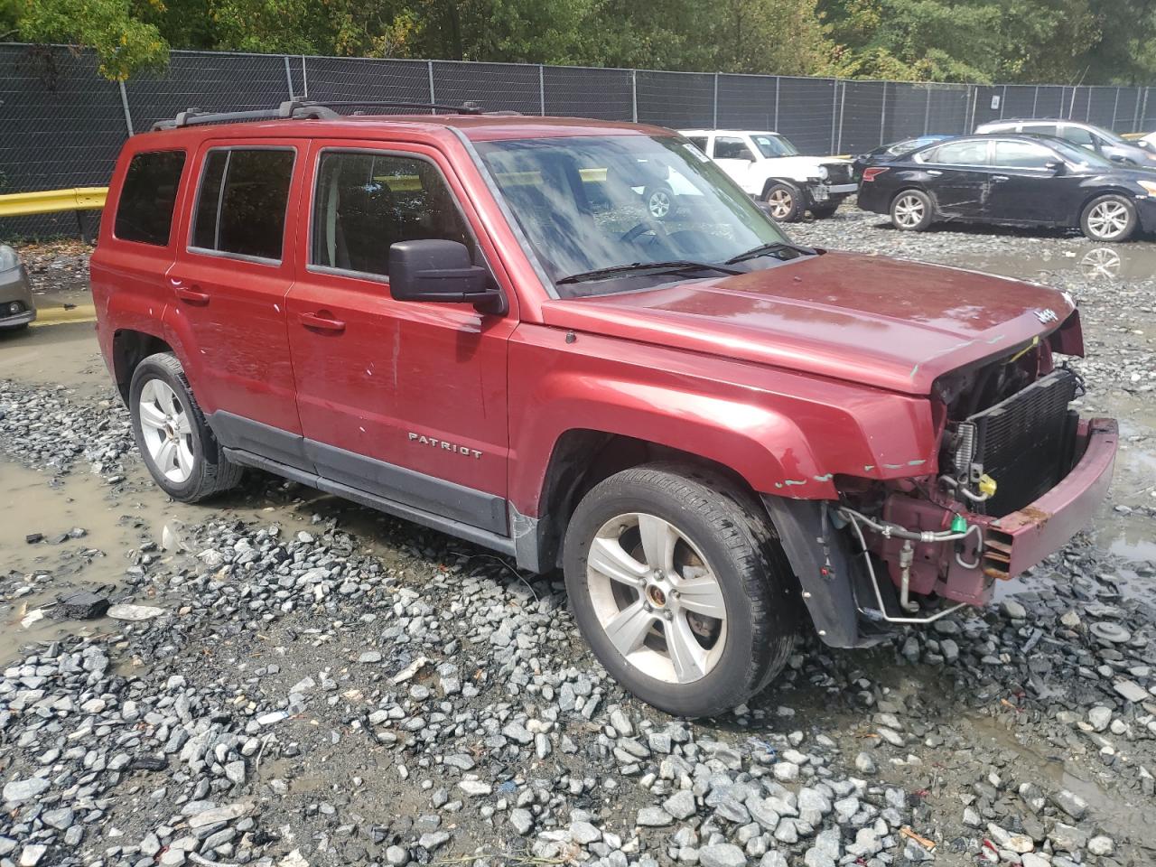 VIN 1C4NJPFA6ED577255 2014 JEEP PATRIOT no.4