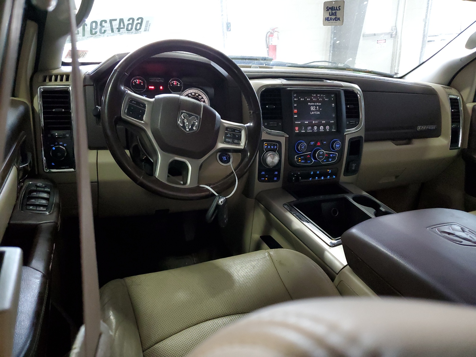 1C6RR7VT9DS711190 2013 Ram 1500 Laramie