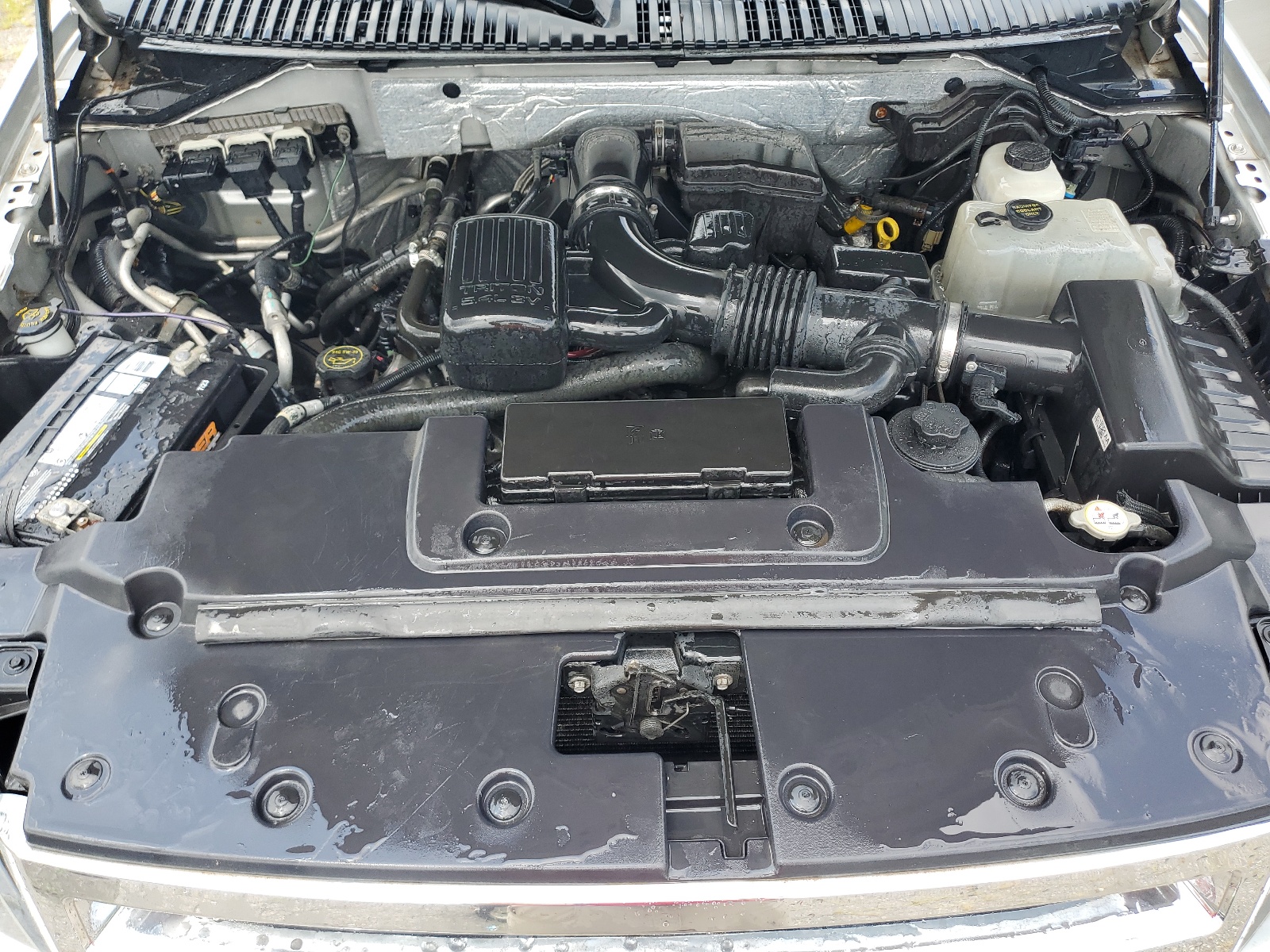 1FMJU2A56DEF33084 2013 Ford Expedition Limited