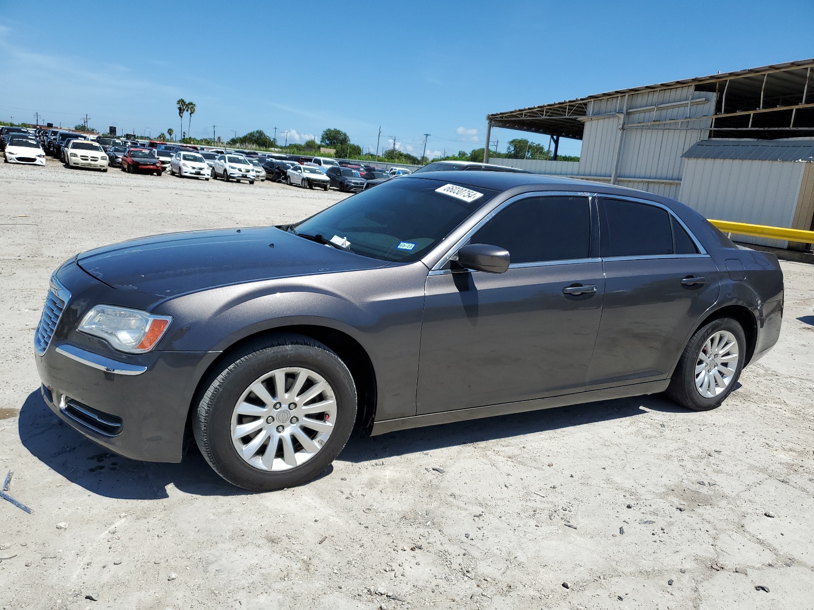 2013 Chrysler 300 vin: 2C3CCAAG0DH627017