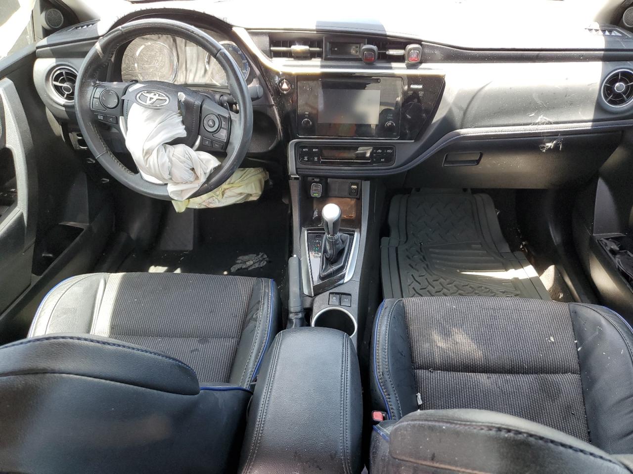 5YFBURHE2HP633148 2017 Toyota Corolla L