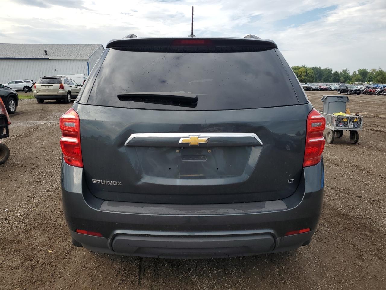 2GNALCEK2H1588952 2017 Chevrolet Equinox Lt