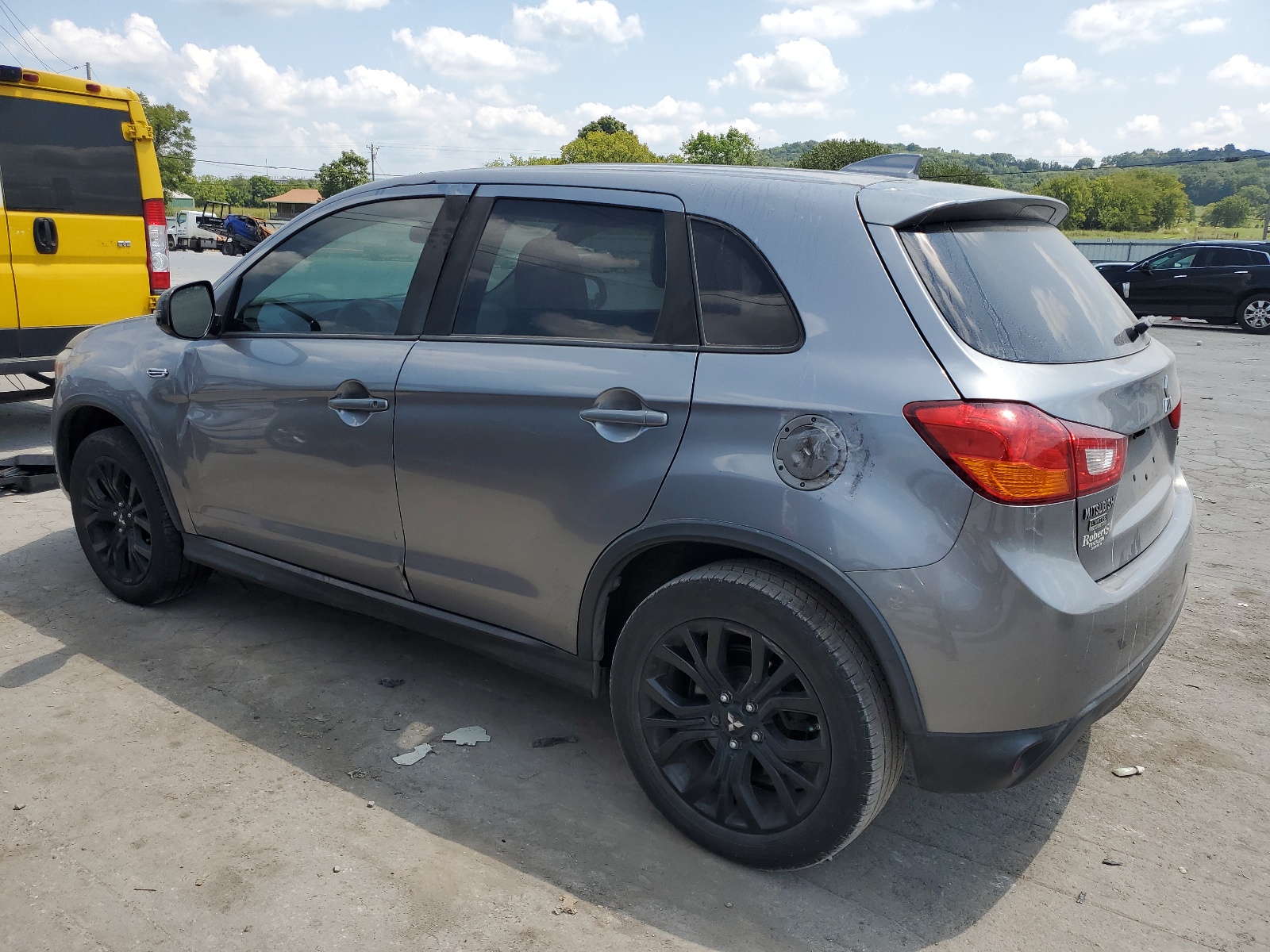 2017 Mitsubishi Outlander Sport Es vin: JA4AP3AU4HZ050274