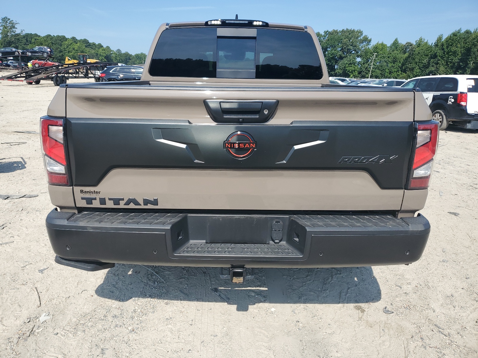 1N6AA1ED6PN106403 2023 Nissan Titan Sv