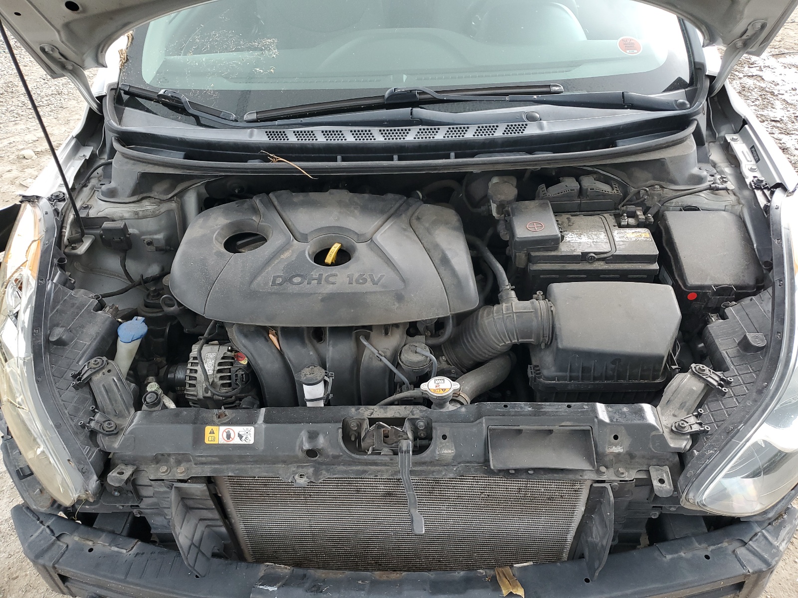 5NPDH4AE8DH358774 2013 Hyundai Elantra Gls