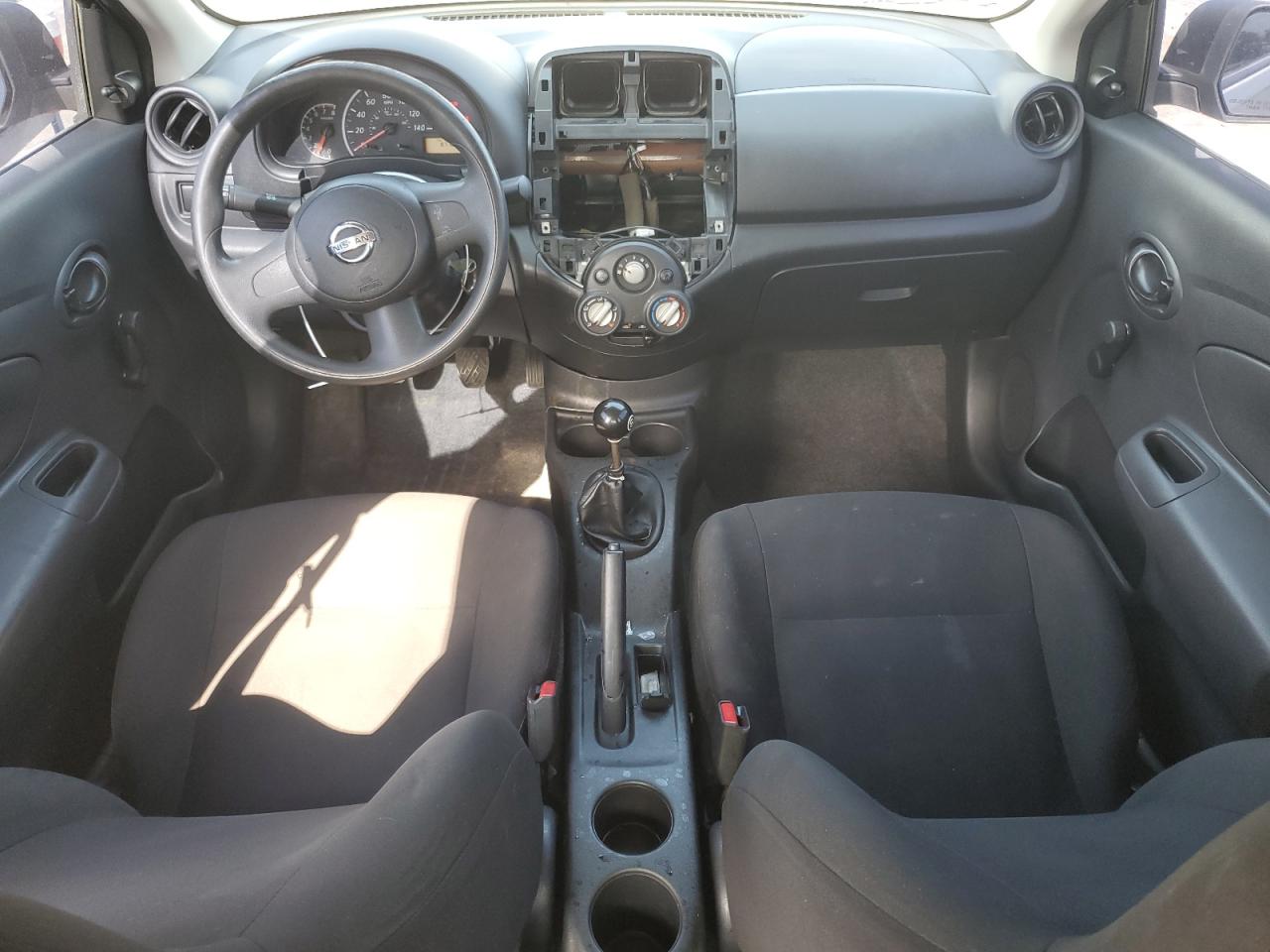 3N1CN7AP1EL827053 2014 Nissan Versa S