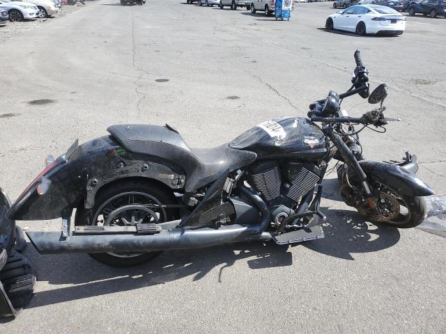 2014 Victory Motorcycles Cross Roads 8-Ball