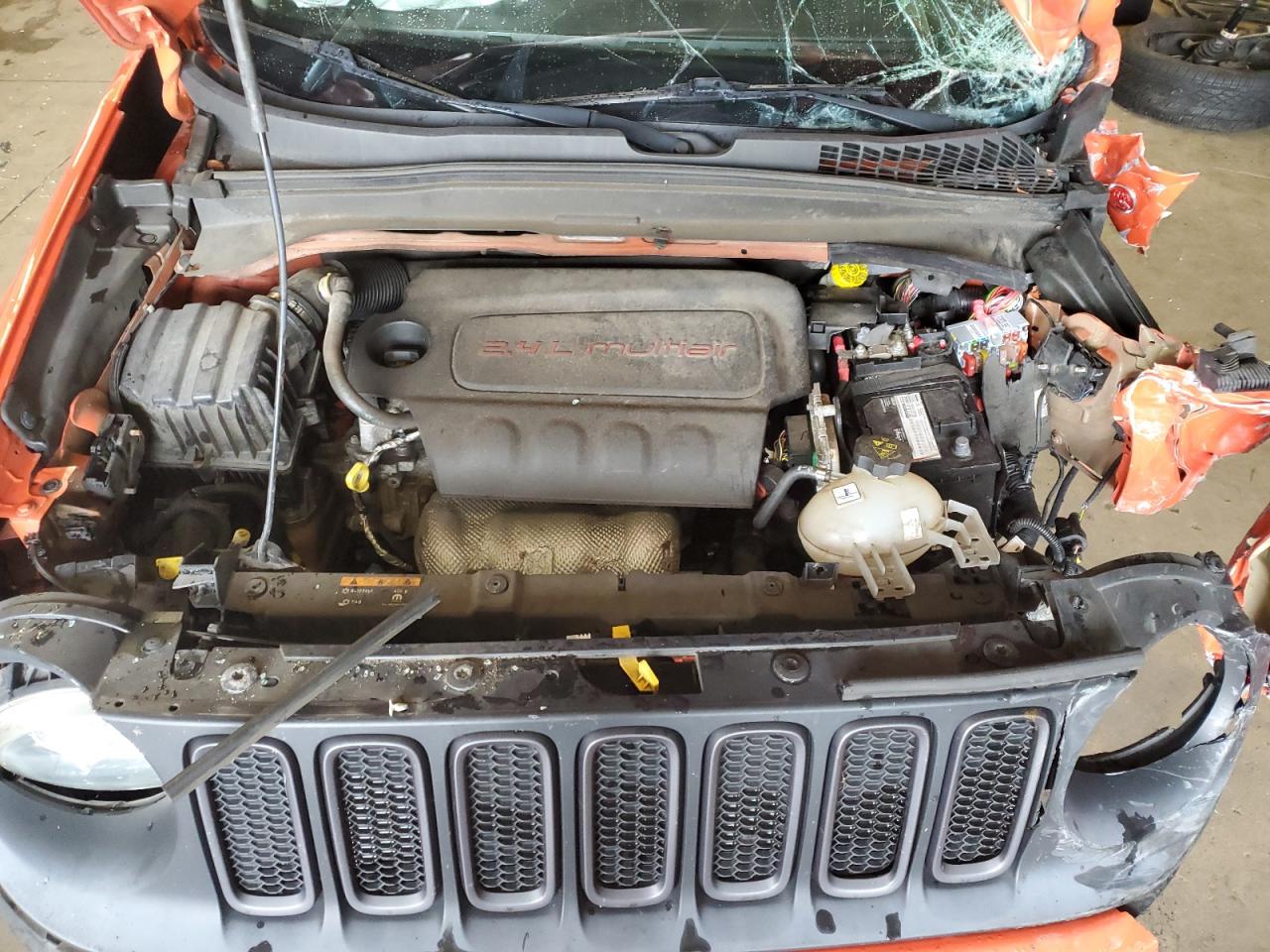 2015 Jeep Renegade Trailhawk VIN: ZACCJBCT8FPC15236 Lot: 65822944