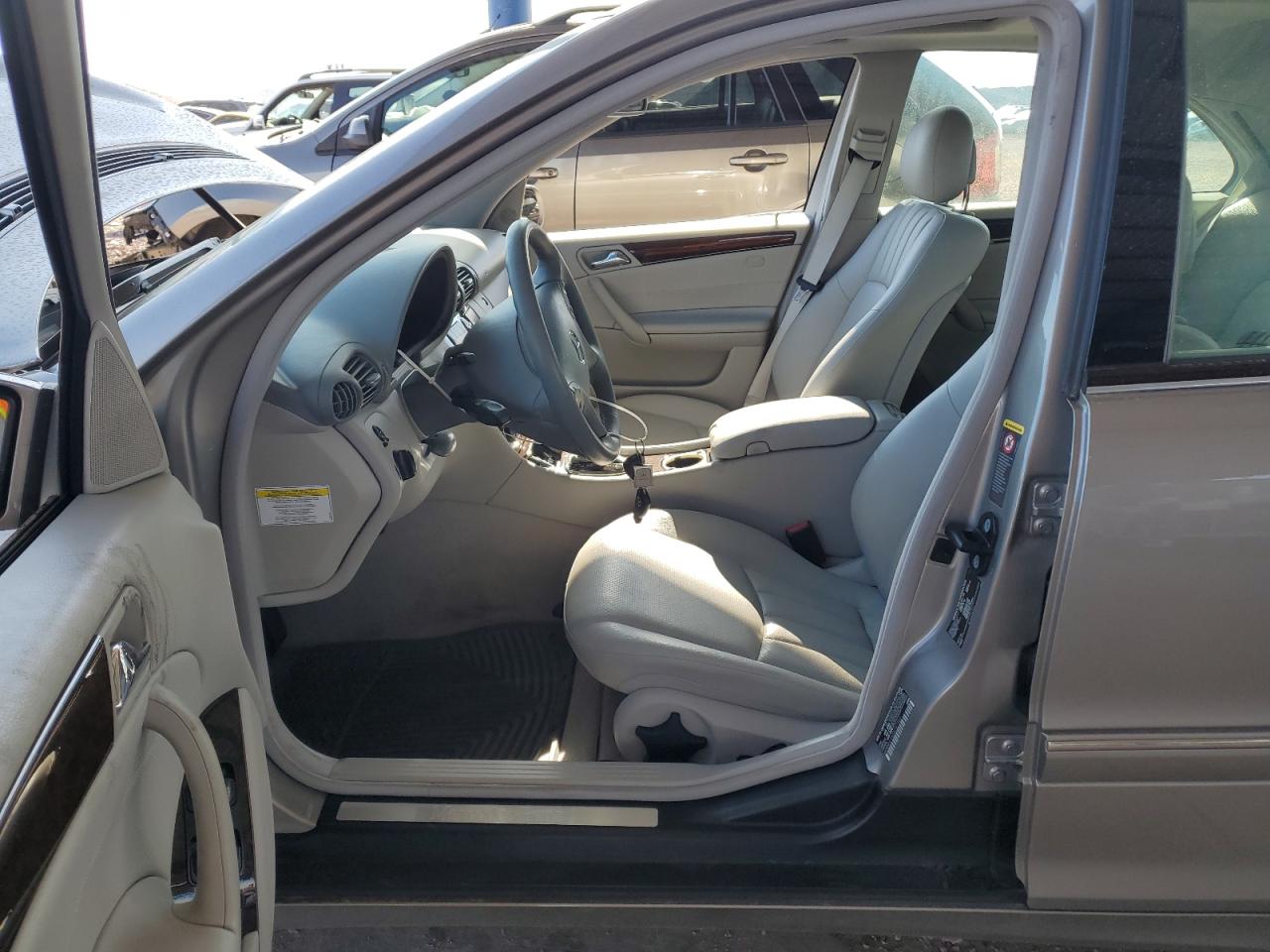 2005 Mercedes-Benz C 240 VIN: WDBRF61J65A757162 Lot: 65934794