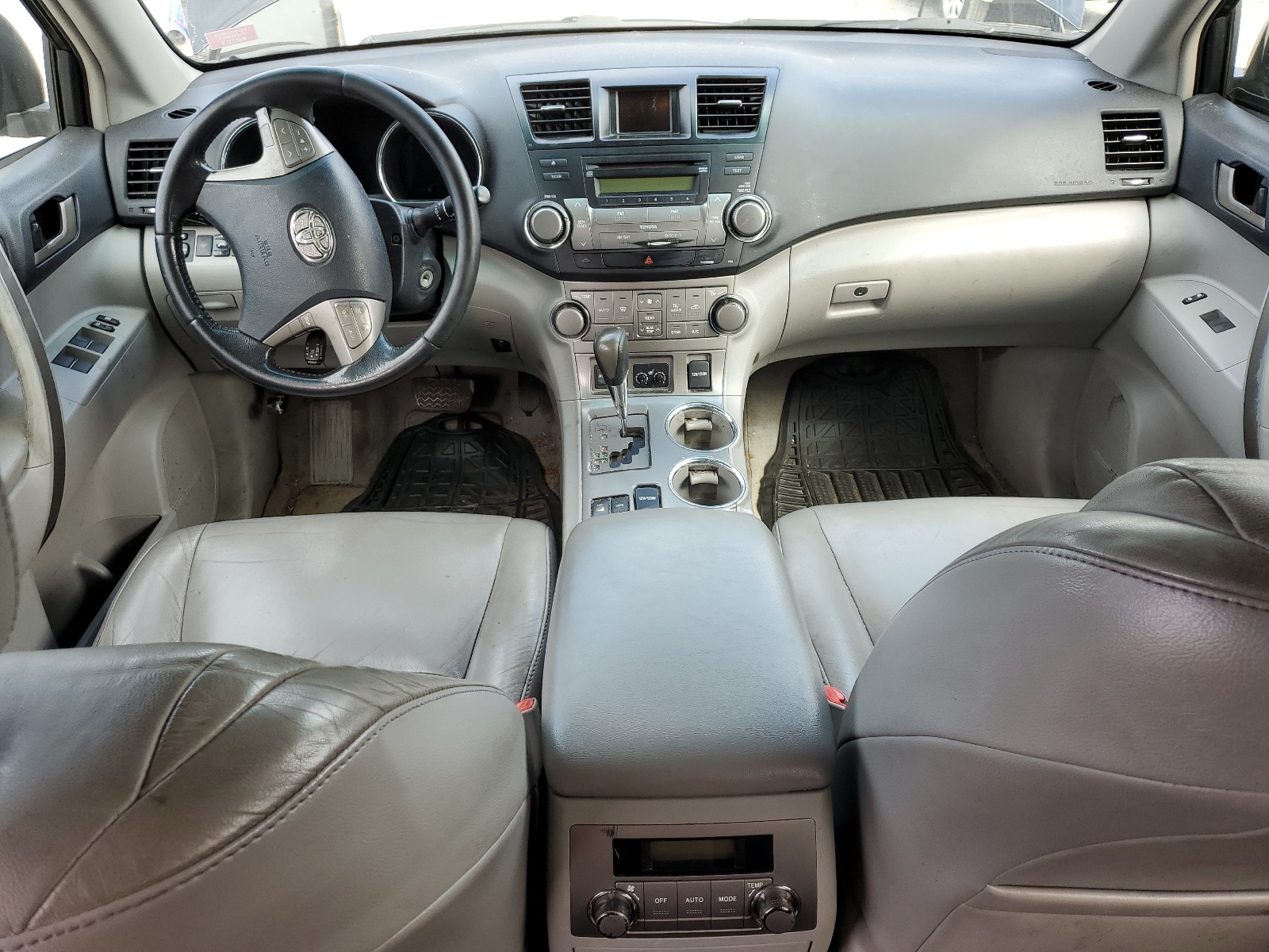 5TDJK3EH6AS038538 2010 Toyota Highlander Se