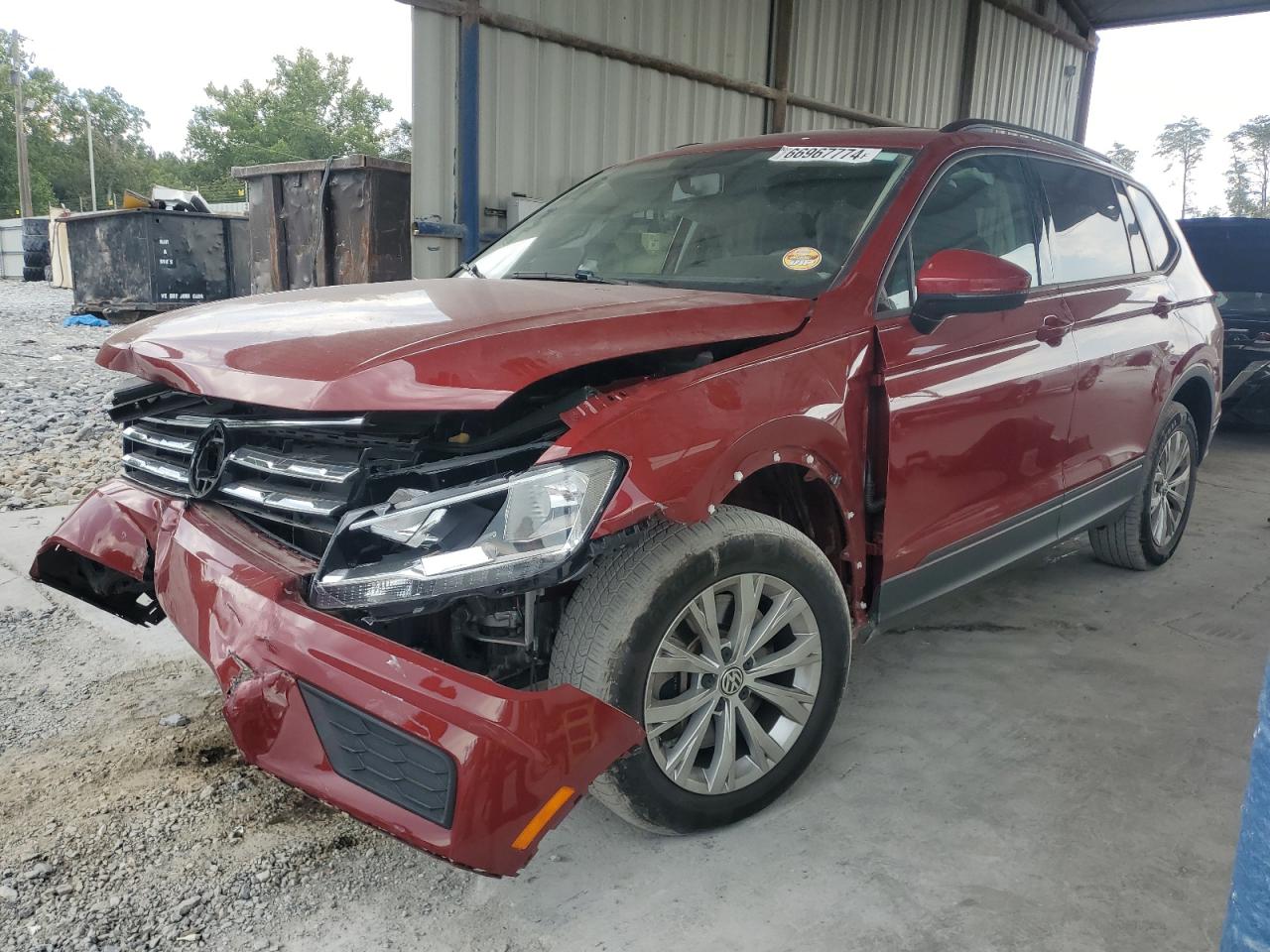 3VV1B7AX0JM017657 2018 VOLKSWAGEN TIGUAN - Image 1