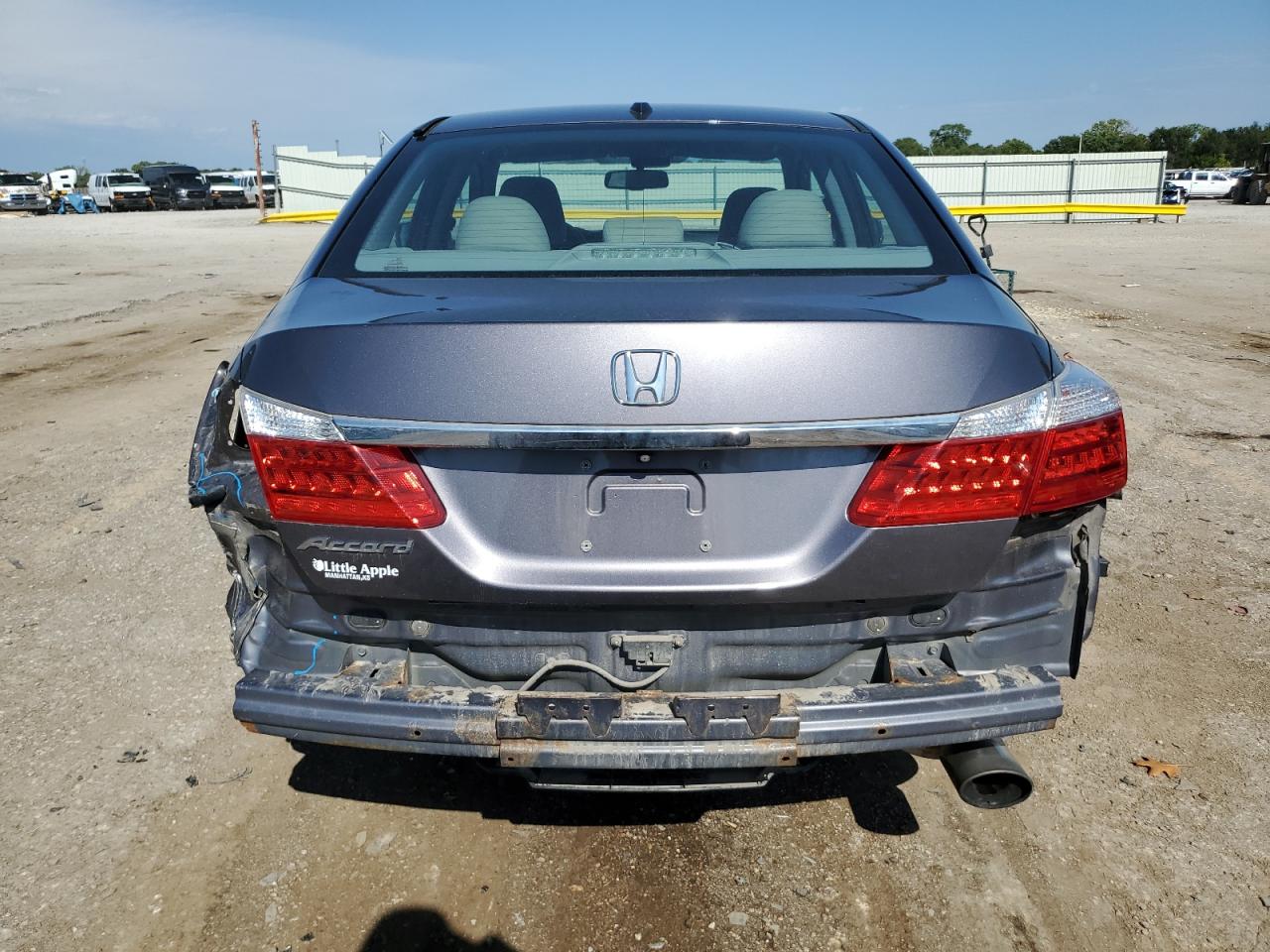 1HGCR2F81FA085561 2015 Honda Accord Exl