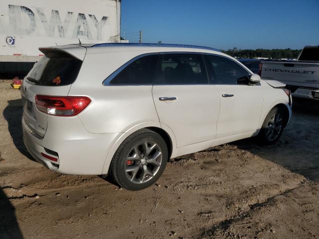  KIA SORENTO 2016 Белый