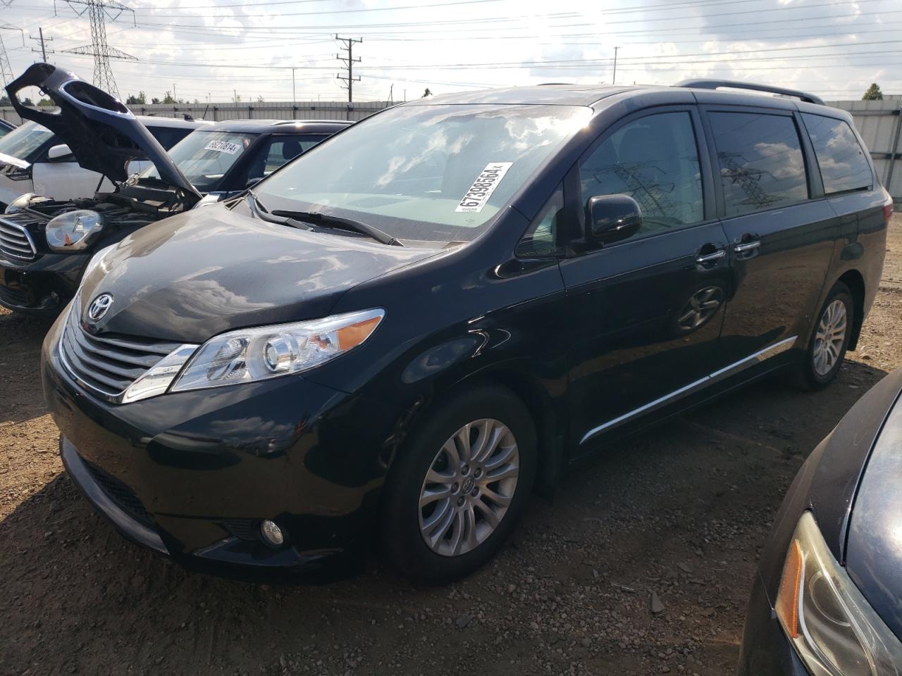 5TDYK3DCXGS737278 2016 TOYOTA SIENNA - Image 1