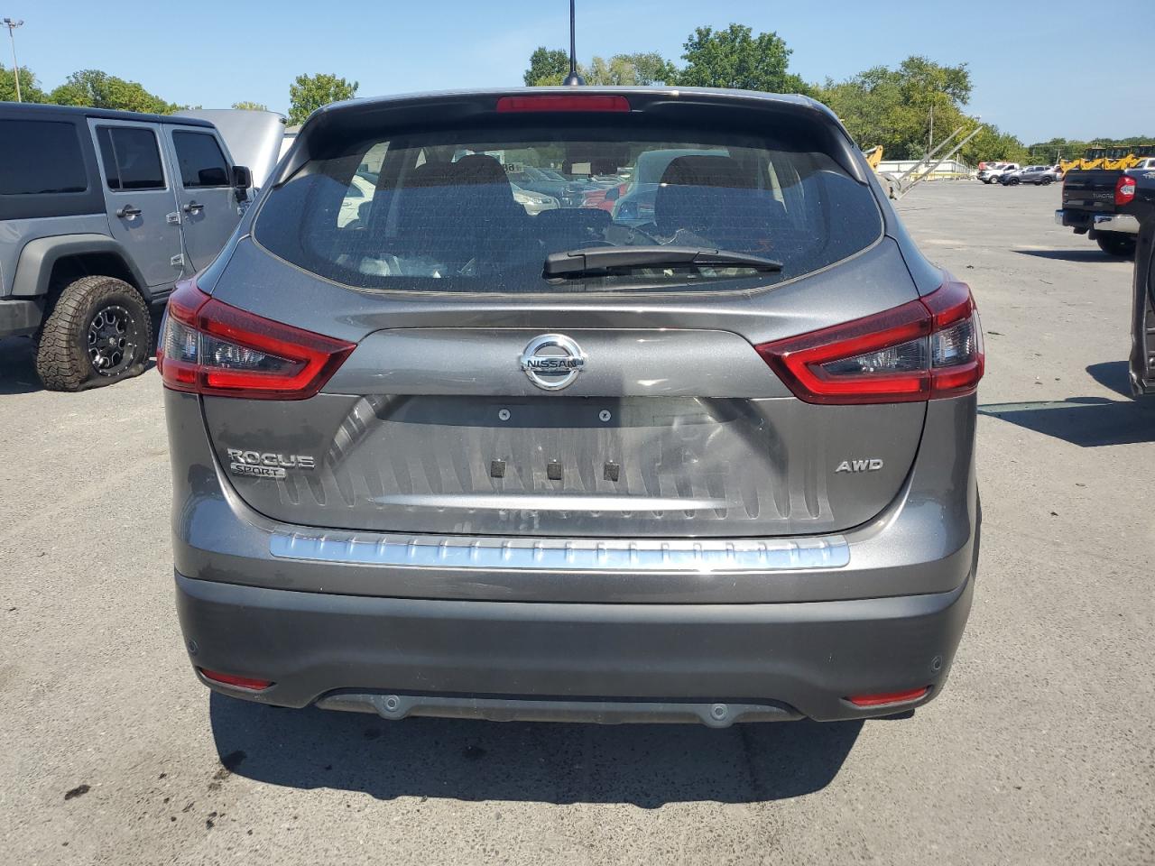 2020 Nissan Rogue Sport S VIN: JN1BJ1CW3LW650764 Lot: 68993274