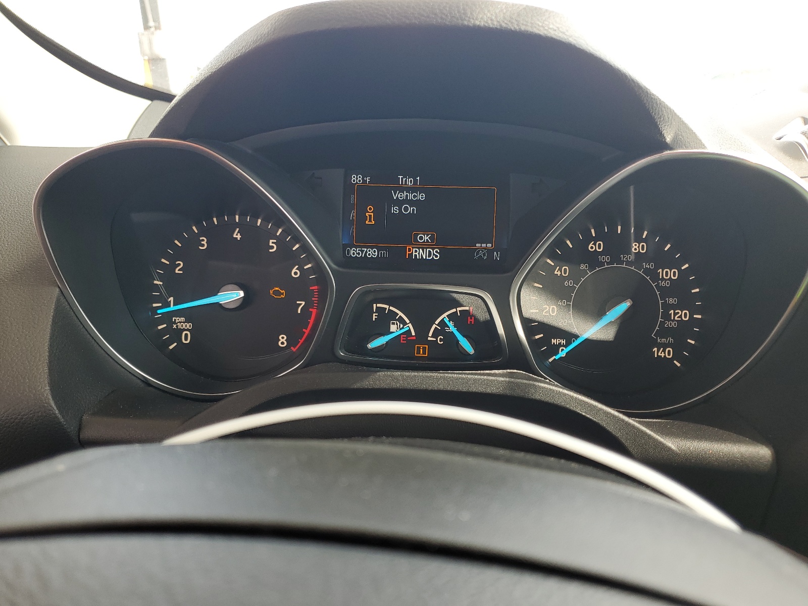 1FMCU9HD9KUB44117 2019 Ford Escape Sel