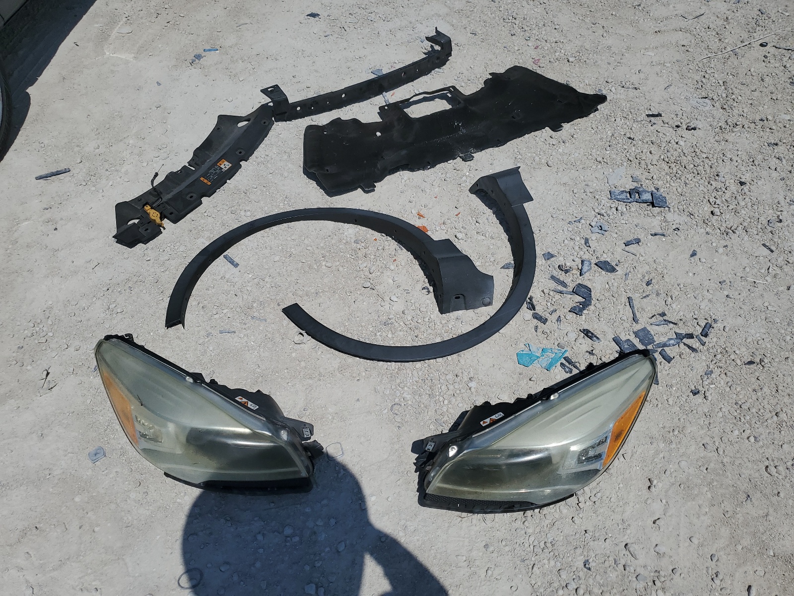 1FMCU0J97DUA83659 2013 Ford Escape Titanium