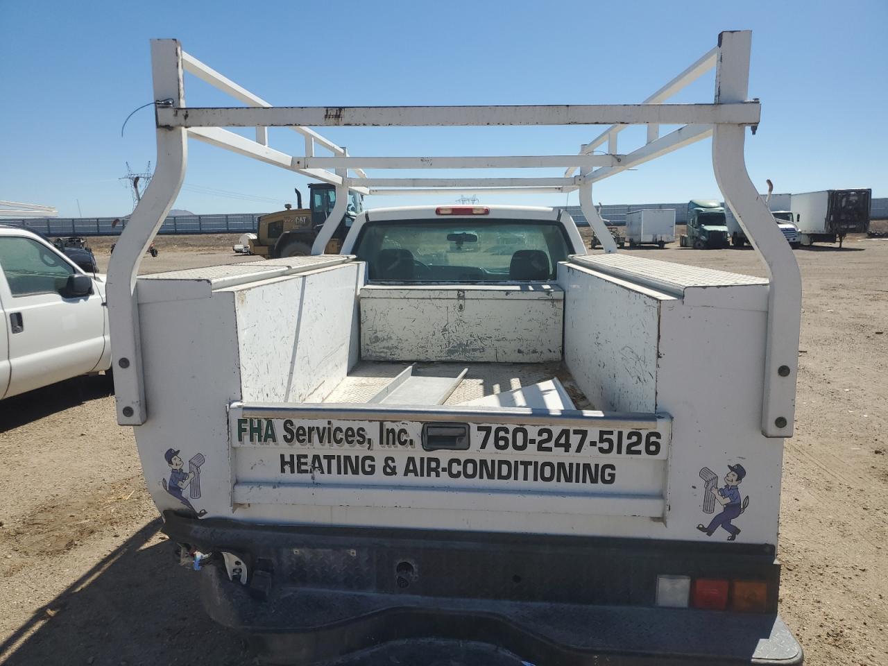 2005 Chevrolet Silverado C2500 Heavy Duty VIN: 1GBHC24205E137648 Lot: 69012944