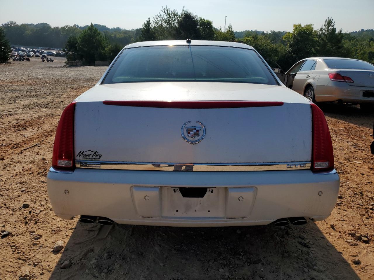 2008 Cadillac Dts VIN: 1G6KD57Y58U107462 Lot: 67723494