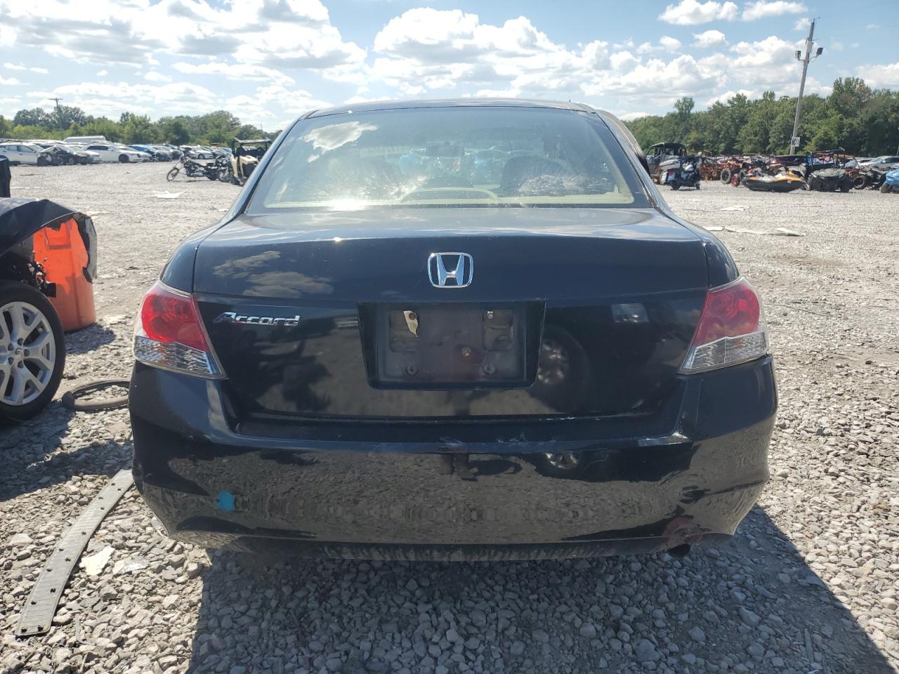 1HGCP26468A099574 2008 Honda Accord Lxp