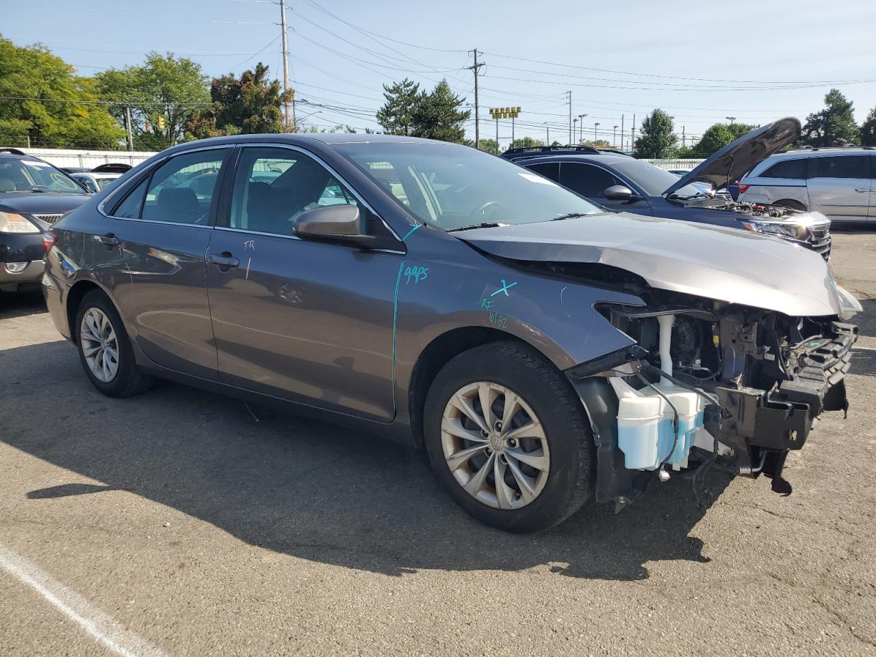 2016 Toyota Camry - Image 4