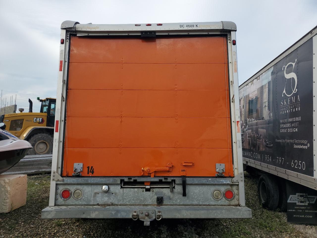 2007 Ford Econoline E450 Super Duty Cutaway Van VIN: 1FDXE45S07DB18307 Lot: 63977254