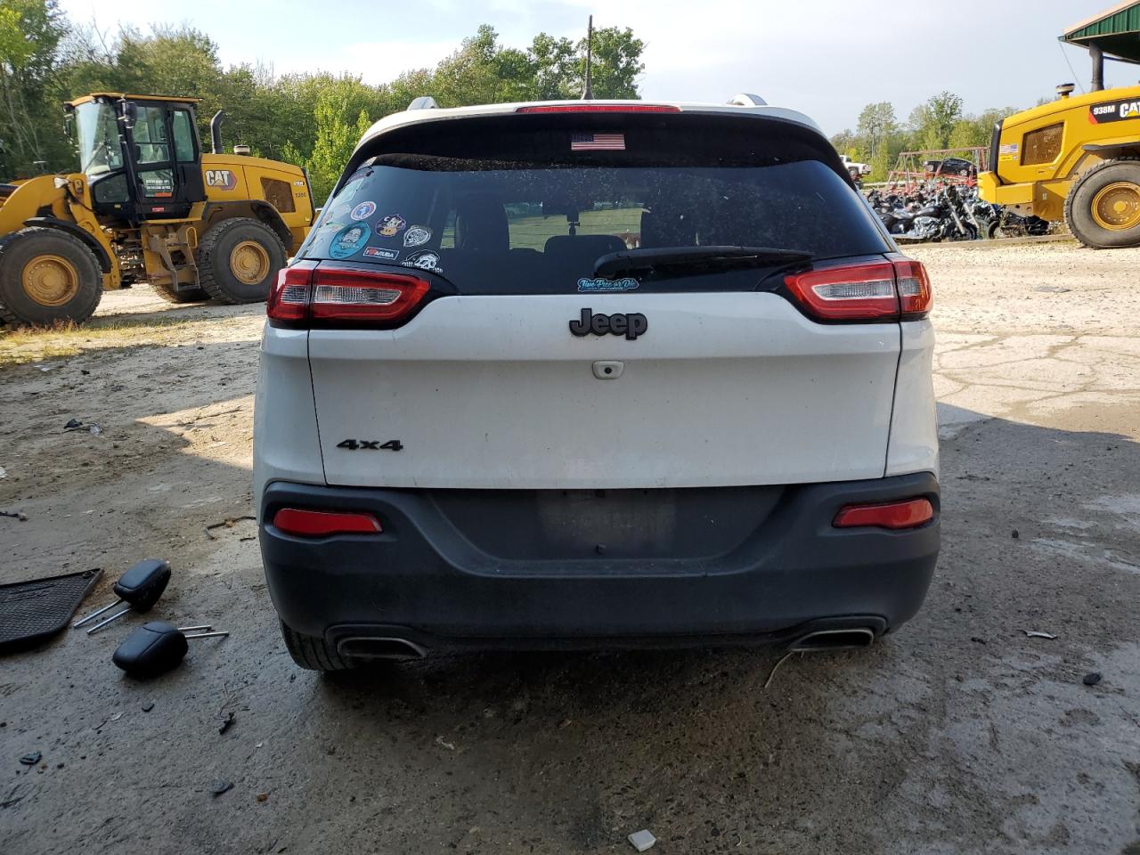 1C4PJMLX5JD515873 2018 Jeep Cherokee Latitude Plus