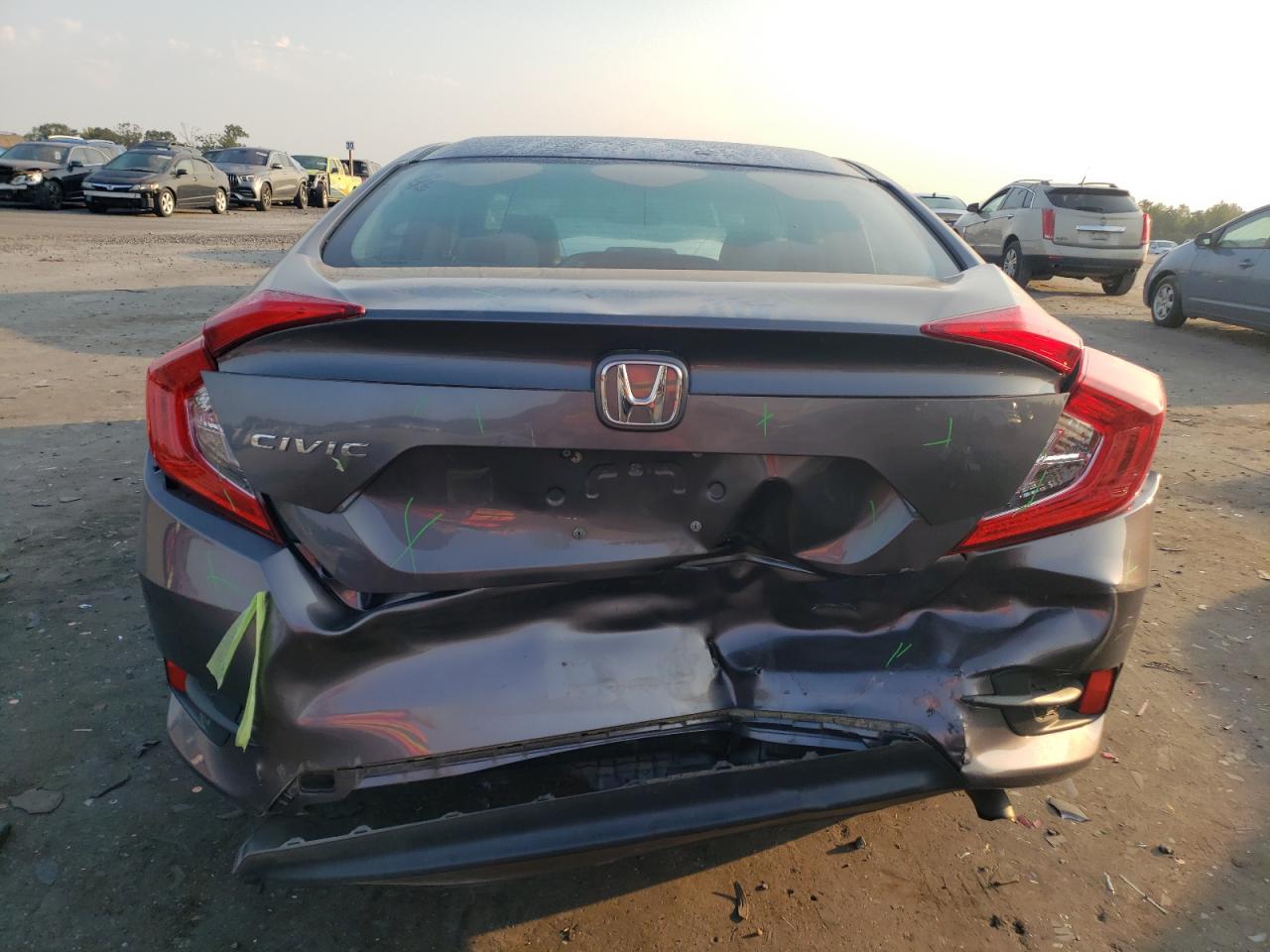 19XFC2F56GE242275 2016 Honda Civic Lx