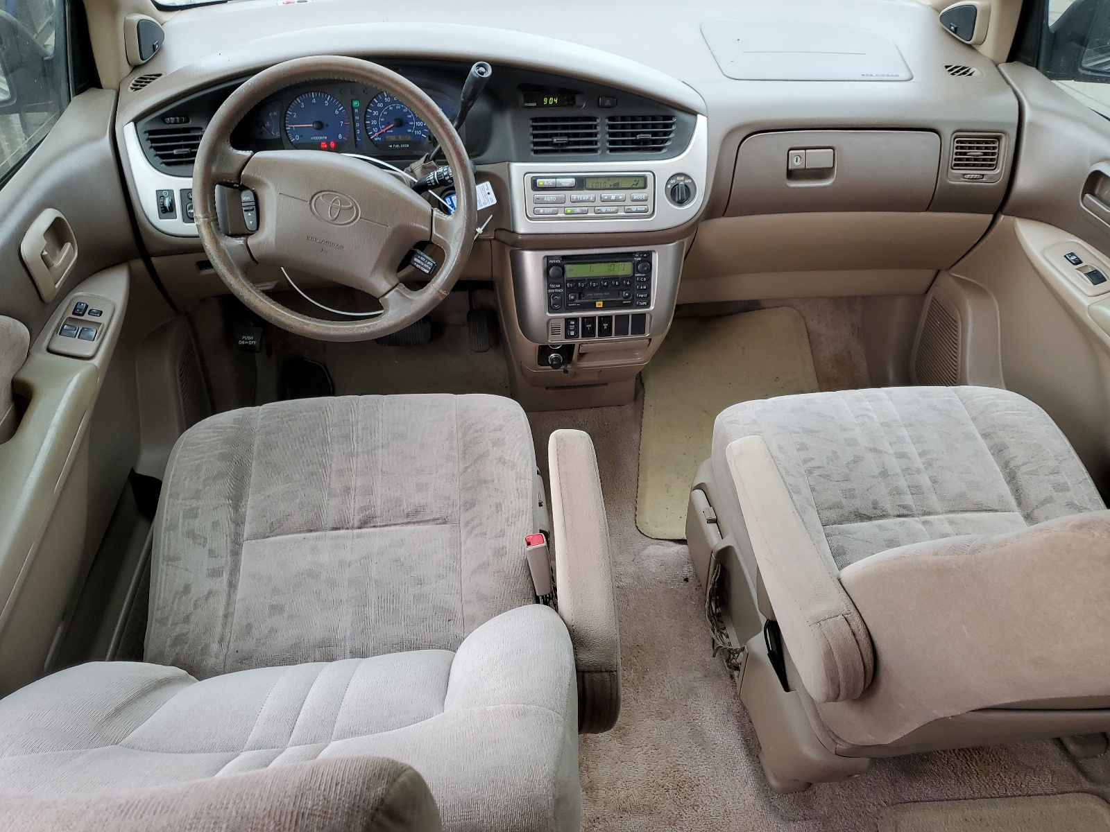 4T3ZF13C52U507556 2002 Toyota Sienna Le