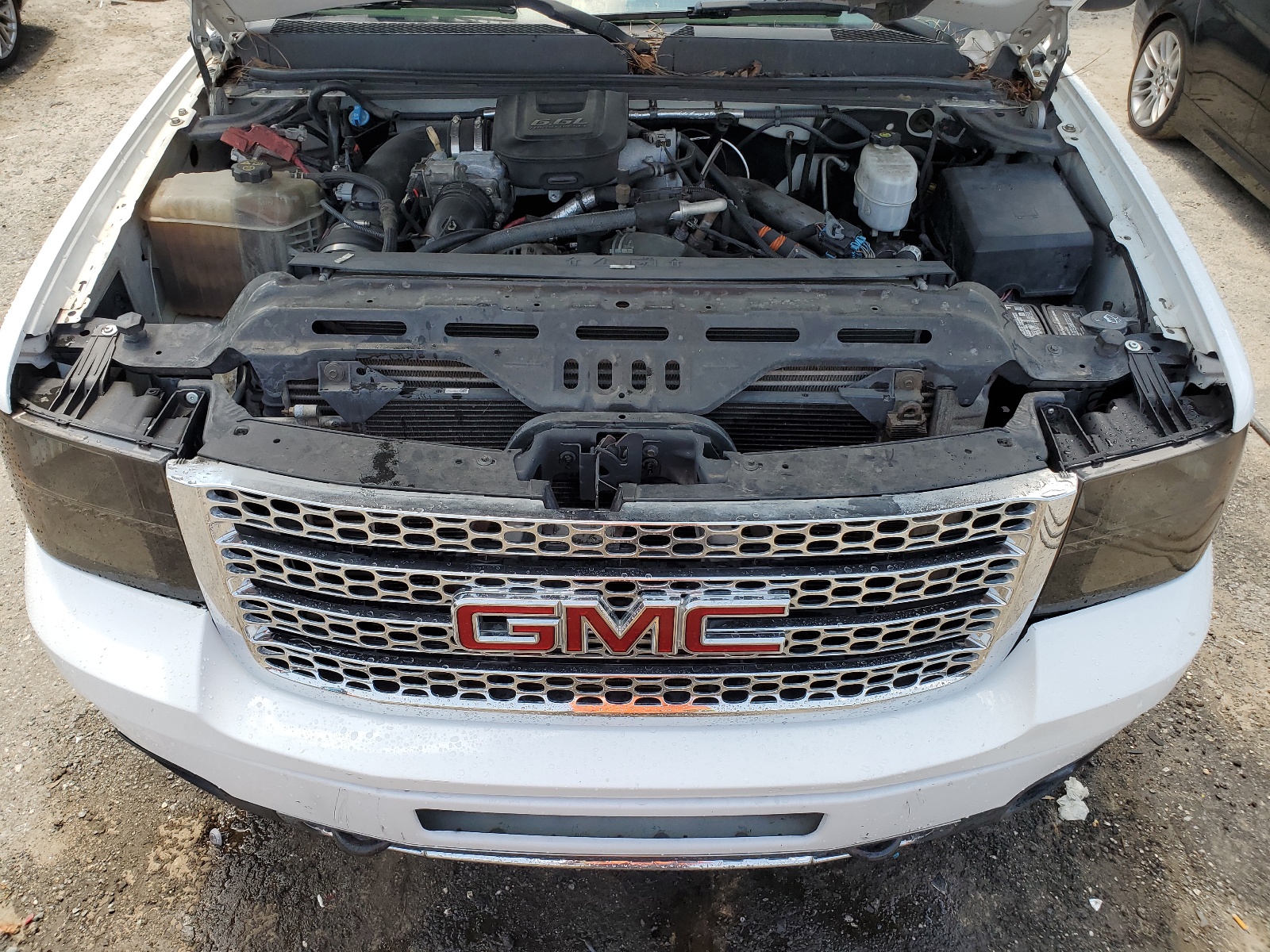 1GT125E87EF136995 2014 GMC Sierra K2500 Denali